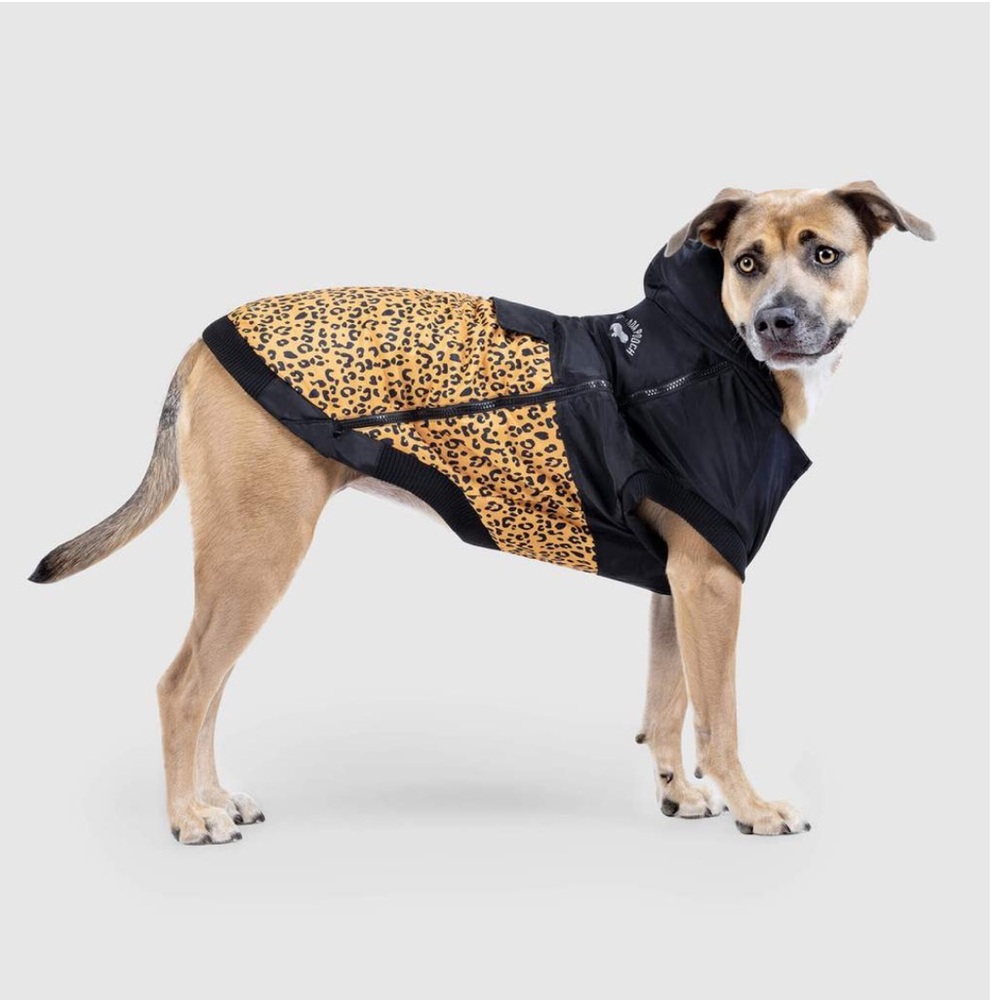 NWT Canada Pooch 360 Jacket in Leopard 26